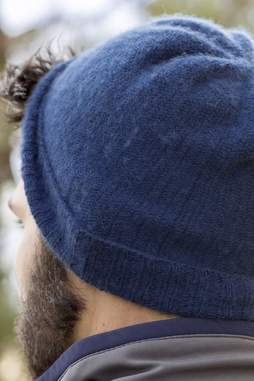 MEN'S REVERSIBLE TOUQUE – Windy Valley Muskox