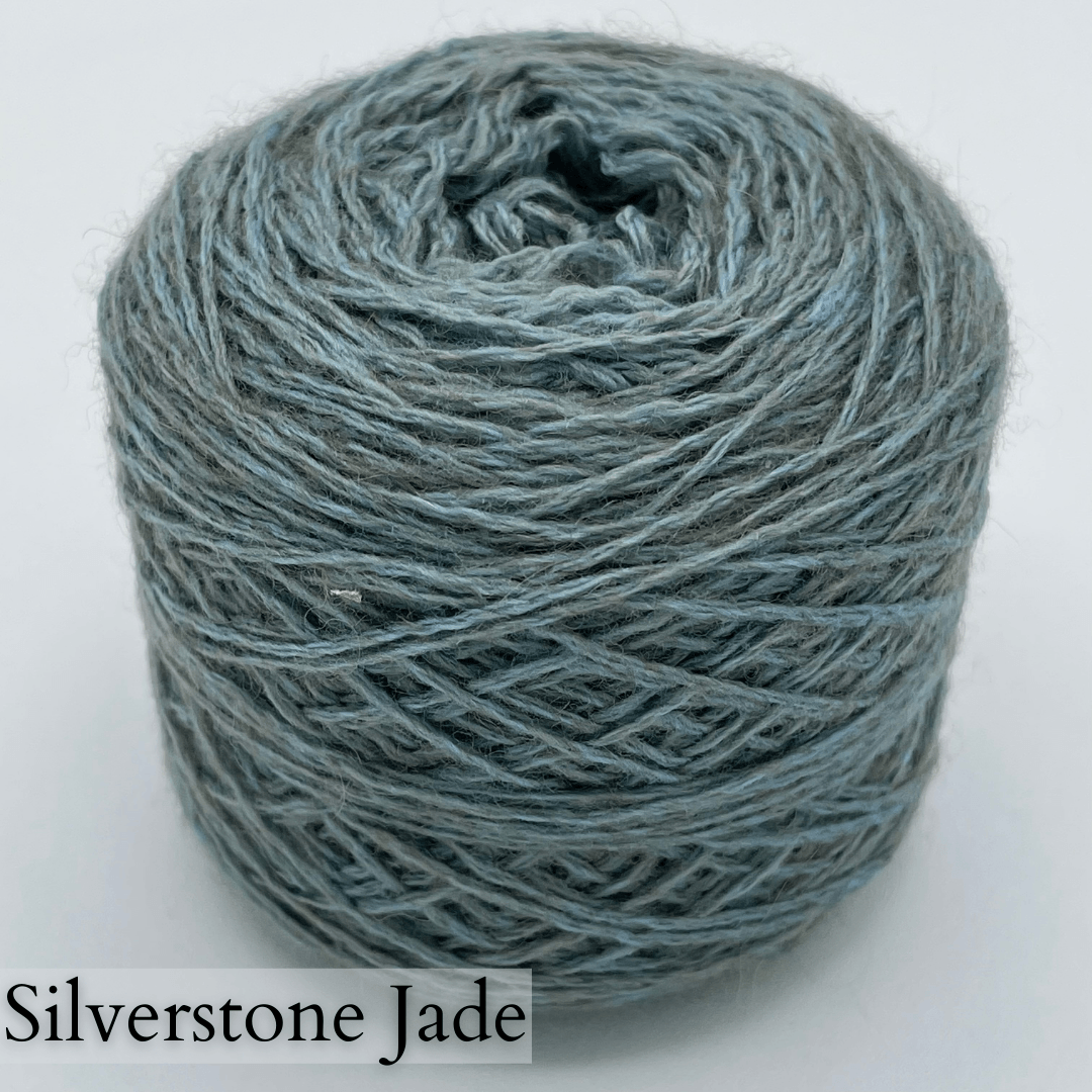 Bison Velvety Blend: Bison and Merino Yarn