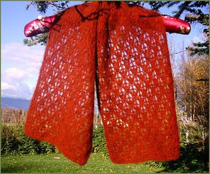 Feather and Lace Scarf Pattern
